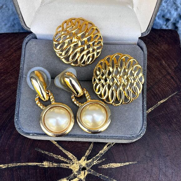 Gold Earring Set Dangle Faux Pearls and 90s Large Studs - Picture 3 of 8